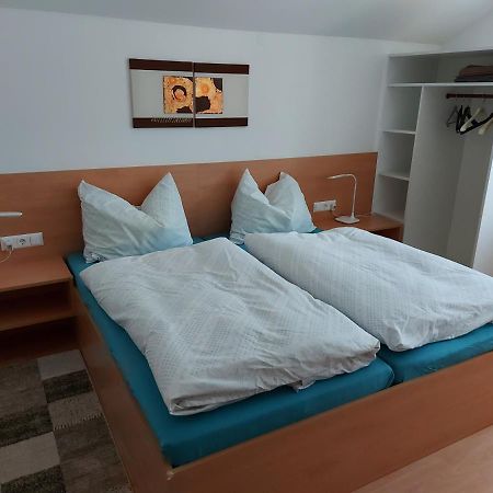 Appartement Hinteregger บาด ไคลน์เคิร์ชไฮม์ ภายนอก รูปภาพ