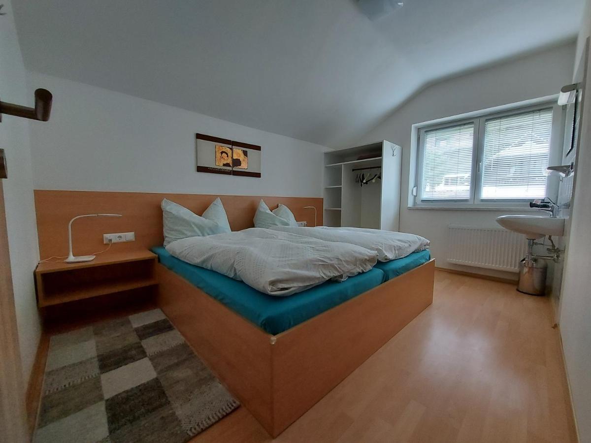 Appartement Hinteregger บาด ไคลน์เคิร์ชไฮม์ ภายนอก รูปภาพ